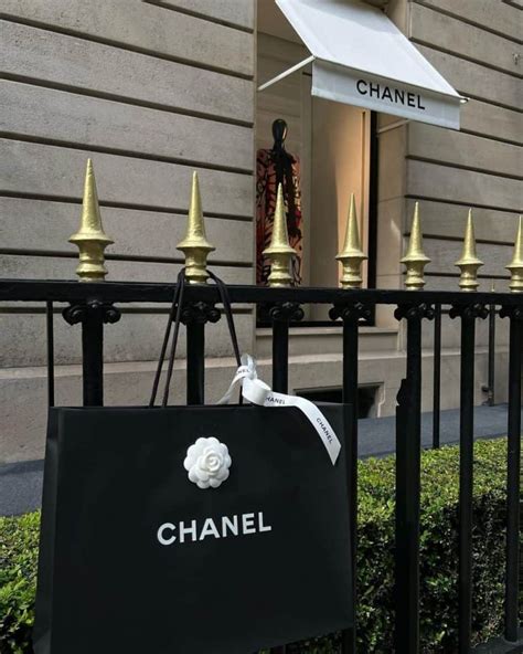 is chanel cheaper in london or paris|is lv cheaper in paris.